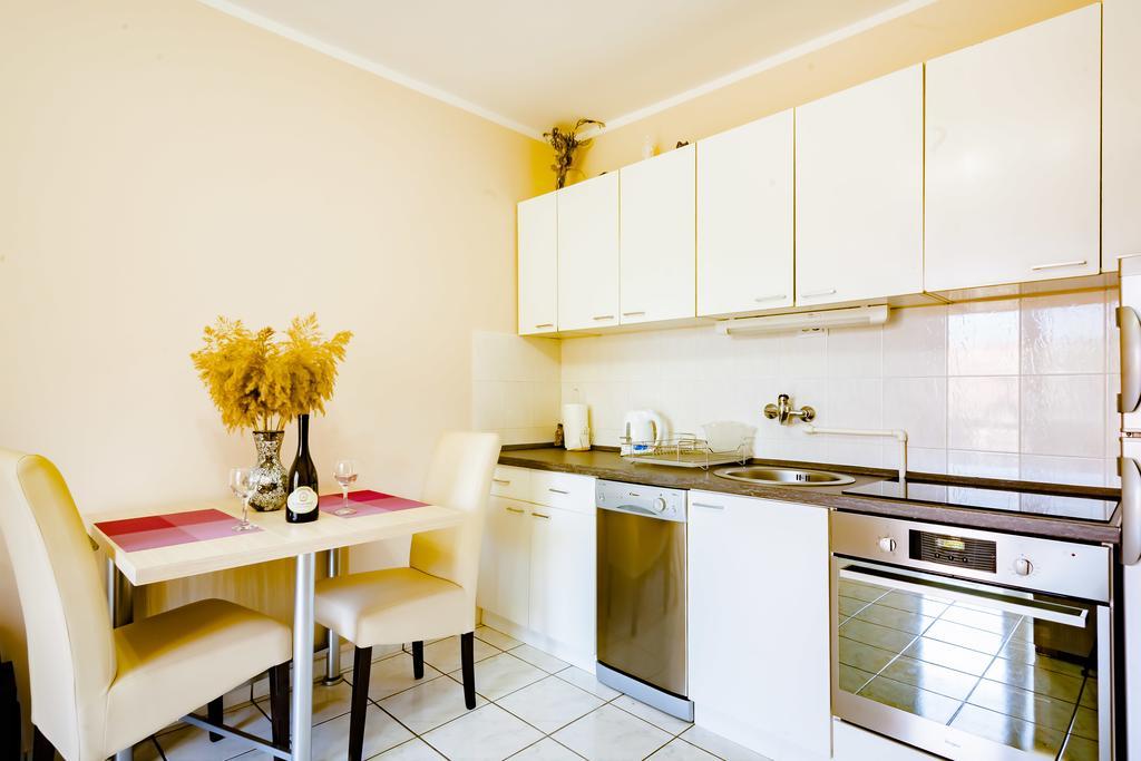 Apartments Adriatic スヴェティ・ステファン エクステリア 写真