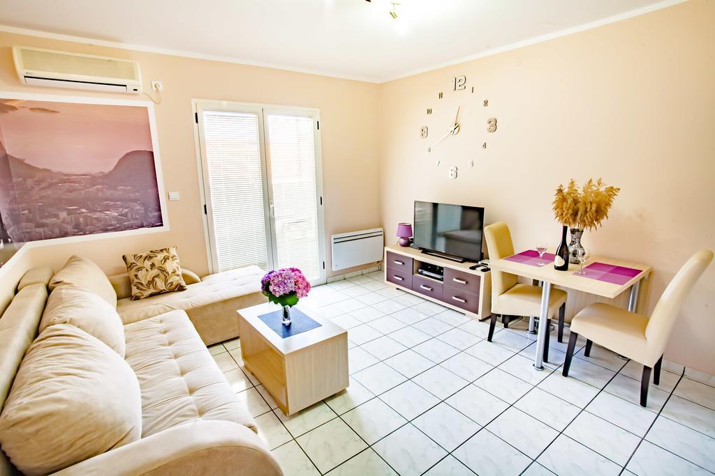 Apartments Adriatic スヴェティ・ステファン エクステリア 写真