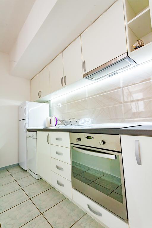 Apartments Adriatic スヴェティ・ステファン エクステリア 写真