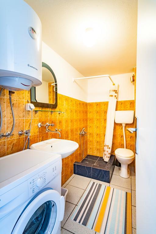 Apartments Adriatic スヴェティ・ステファン エクステリア 写真