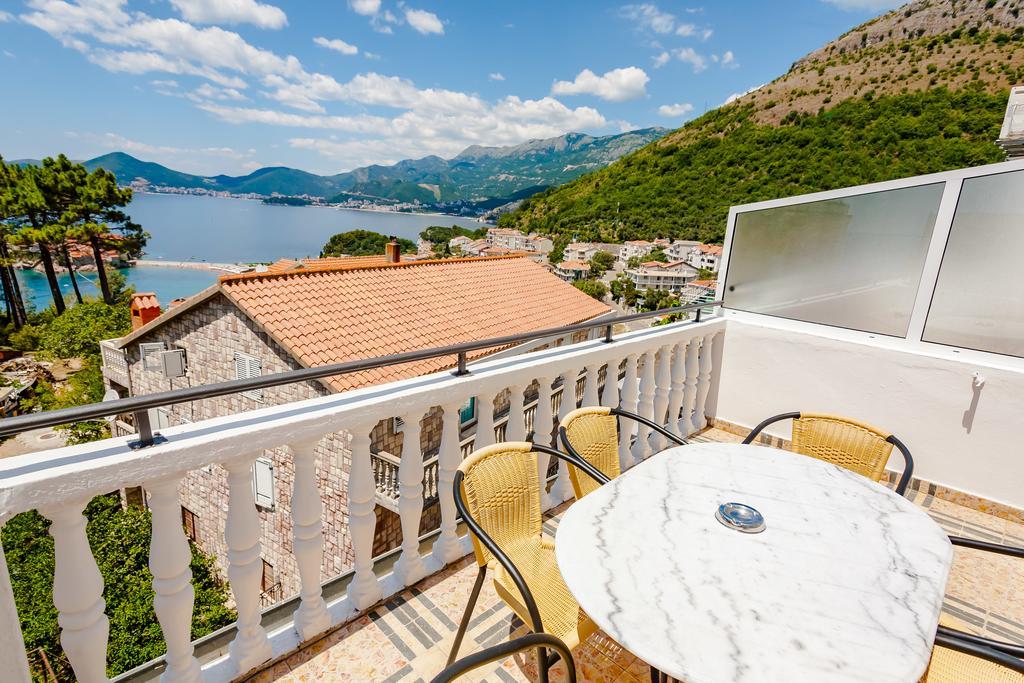 Apartments Adriatic スヴェティ・ステファン エクステリア 写真